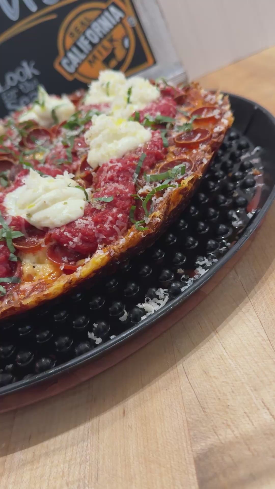 Cast Iron Pizza with Award-Winning Chef Eddie Stalewski (Live - 90 Minutes)
